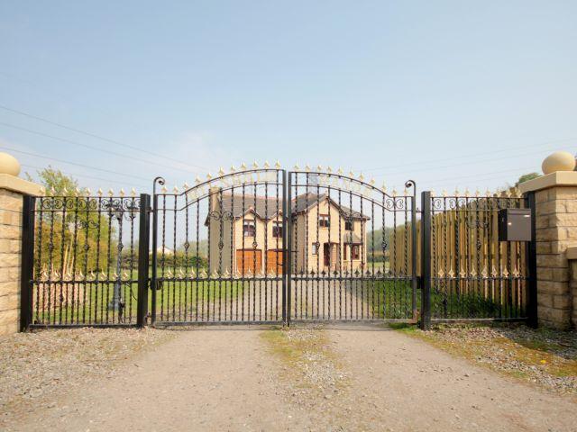 Milnholm Manor Apartment ฟัลเคิร์ก ภายนอก รูปภาพ